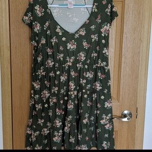 NWOT XL Olive green floral dress